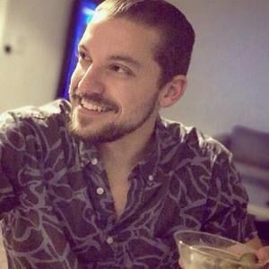 Meet your Posher, Daniel